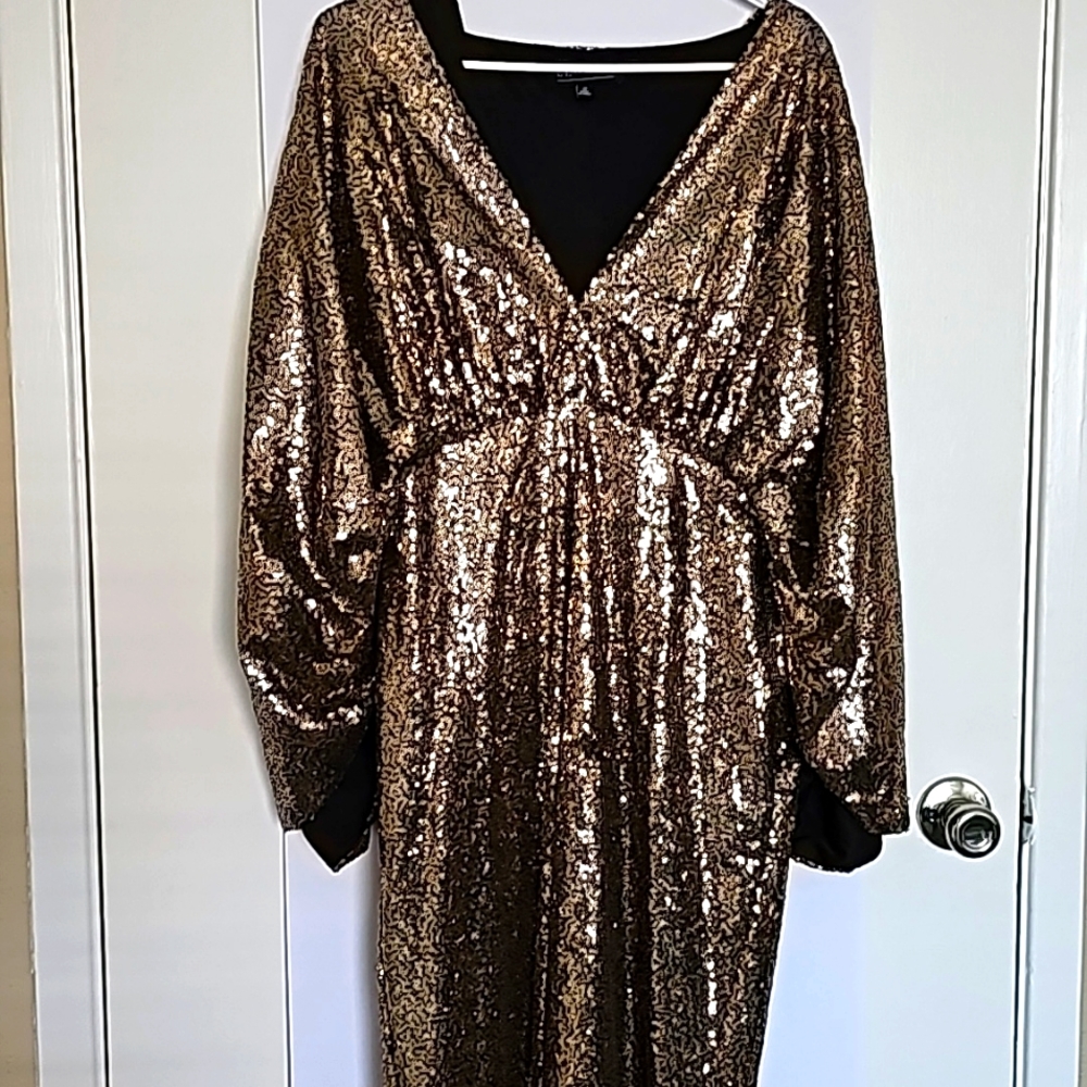 Eloquii Dolman Sleeve Sequin Dress Size 20